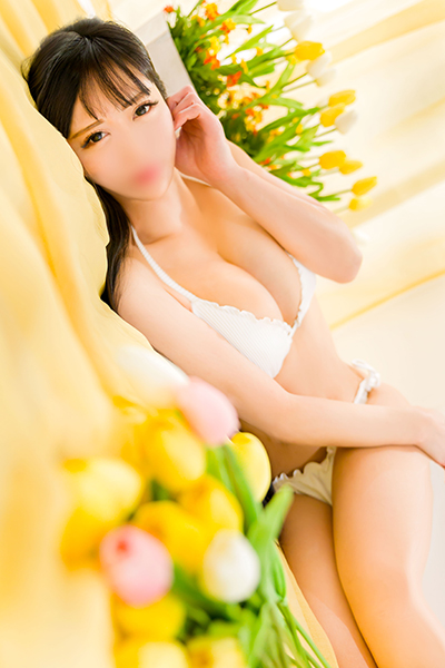 つきの