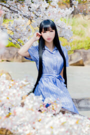つきの